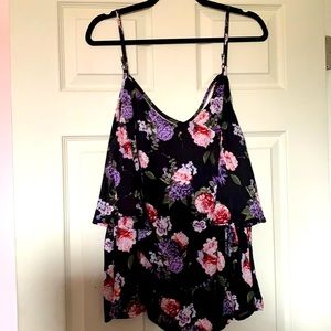 Romantic Floral Blouse 🖤